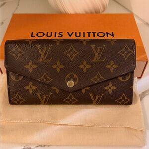 Louis Vuitton Sarah Wallet Monogram Brown